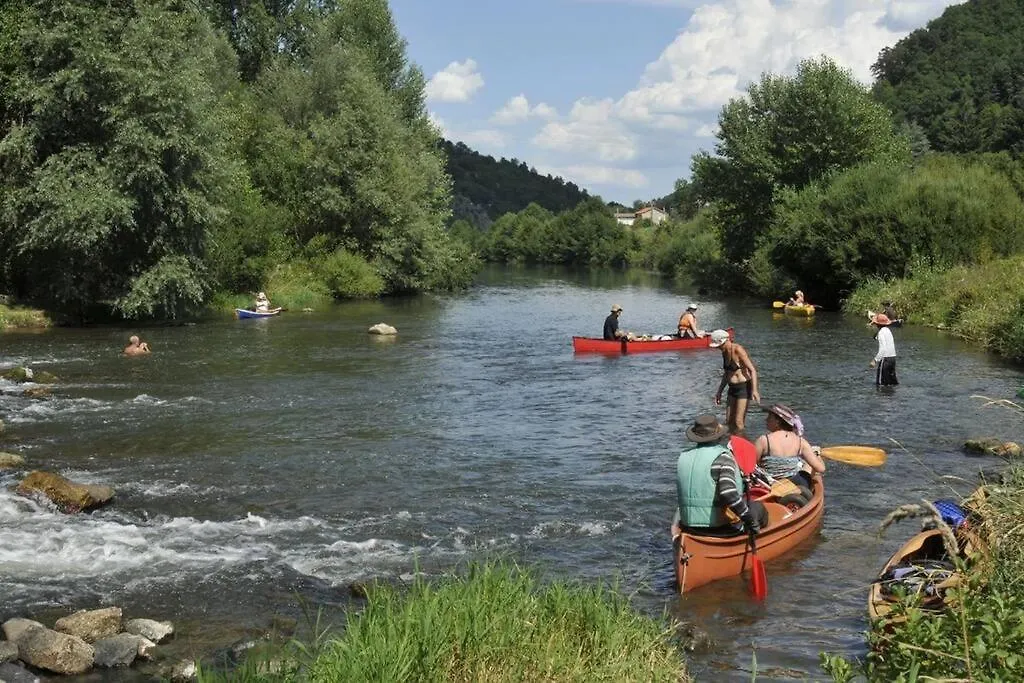 L'Ange : Entre Monts Et Vallees Retournac
